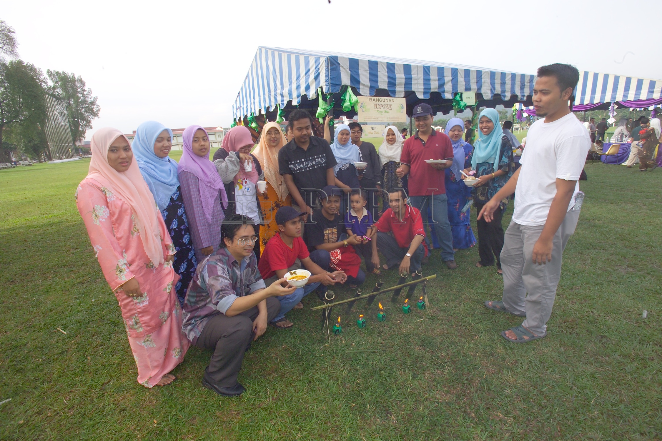 PTPM 04 14 raya D8XZ3532